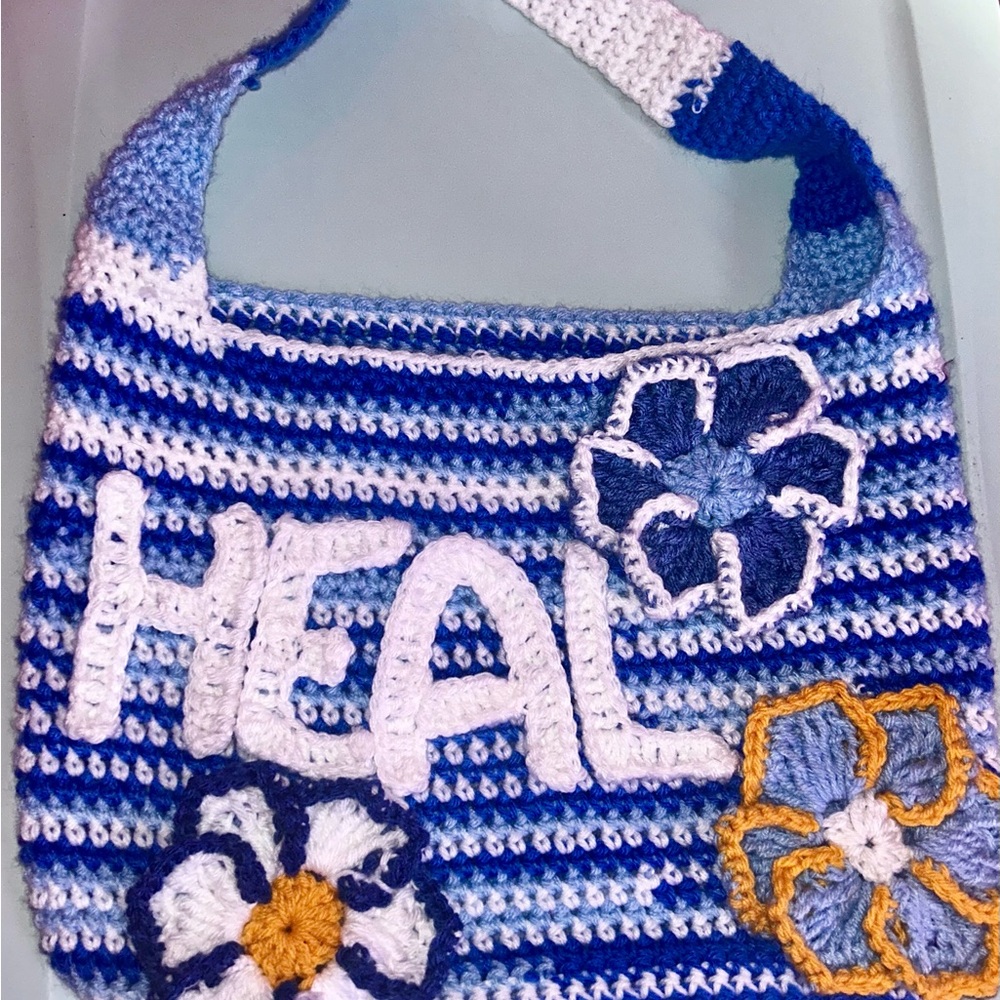 Crochet tote bag